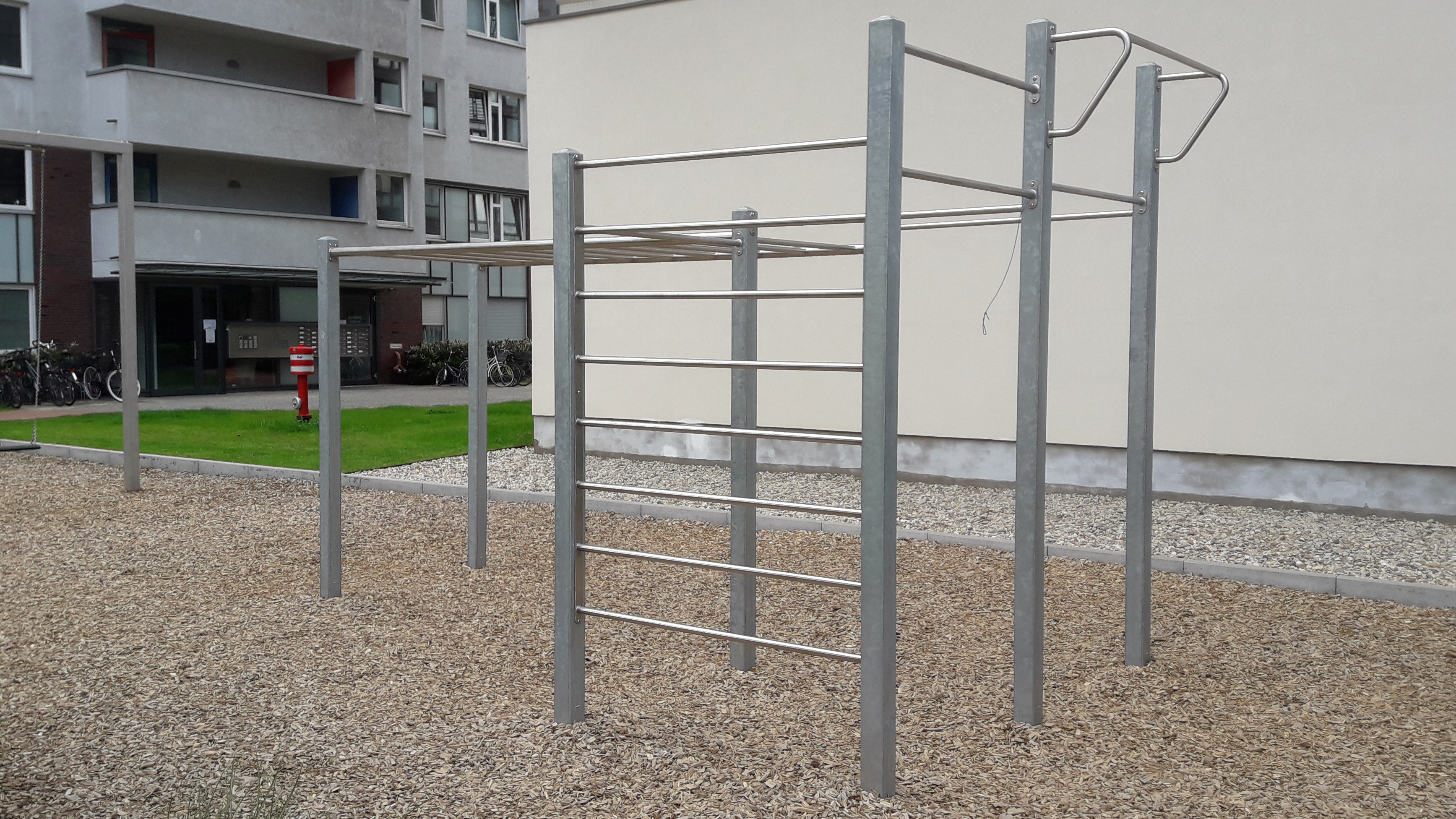 Hangelleiter Calisthenics-Park Spreebogen Charlottenburg